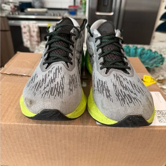 ASICS Novablast 3 - Picture 5 of 8